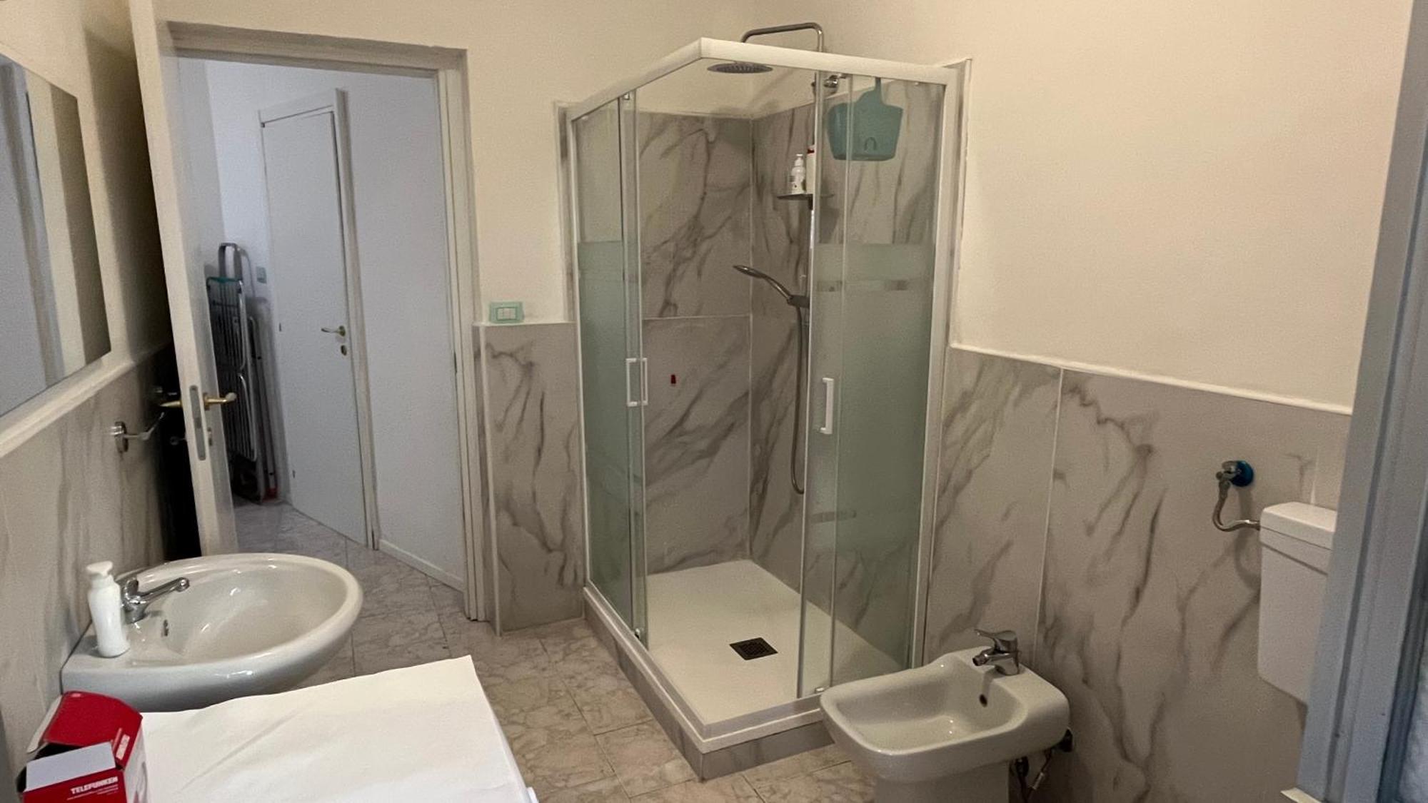 La Casa Di Amy Apartment Генуа Екстериор снимка